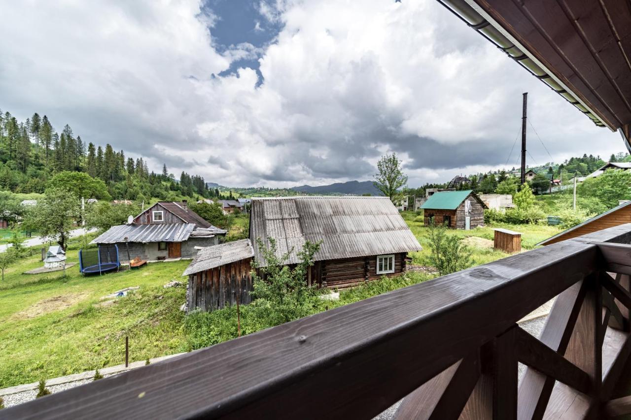 Guest House Slavske Bagian luar foto